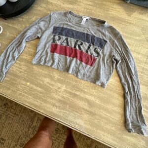 Paris shirt crop long sleeve med full tilt! 🥰 anything marked 10$ 3/10$